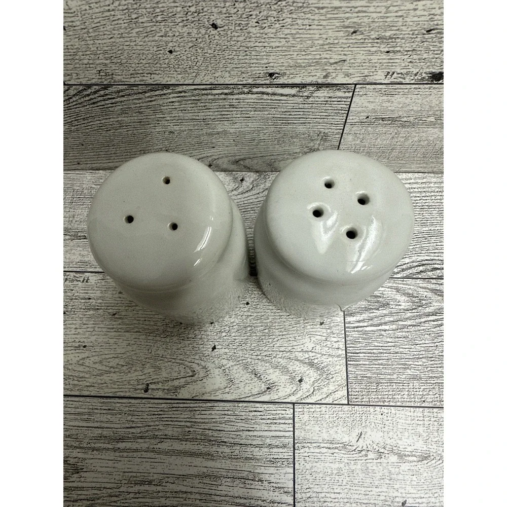 Christmas Tree Salt‎ & Pepper Shakers 2.75x2